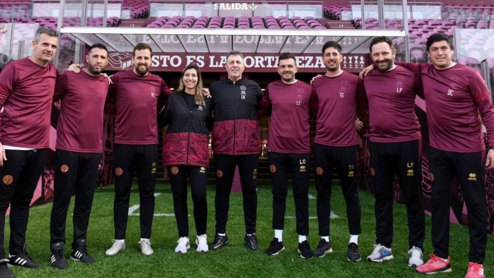 Lanús presentó al cuerpo técnico de Frank Darío Kudelka con algunos cambios.