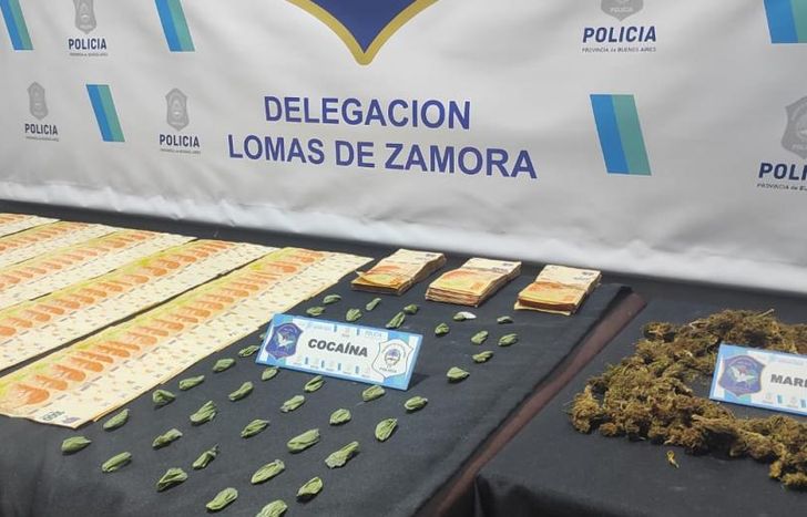 Incautaron cocaína, marihuana y dinero en efectivo.
