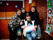 La diputada Natalia Zaracho terminó la secundaria por el Plan Fines junto a vecinos de Lomas.