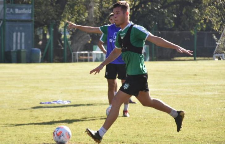 Galoppo ya trabaja a la par y sería titular.