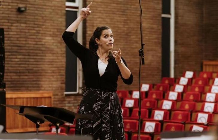 Estudió en el Julián Aguirre de los 9 a los 16 años.