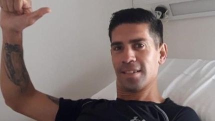 El defensor pasó con éxito la operación. El defensor pasó con éxito la operación.
