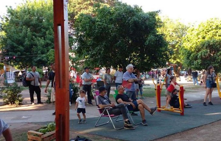 Encuentro libre y gratuito en la Plaza Colón de Temperley.