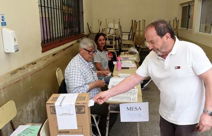 Los lomenses salieron a votar para elegir al próximo Presidente.