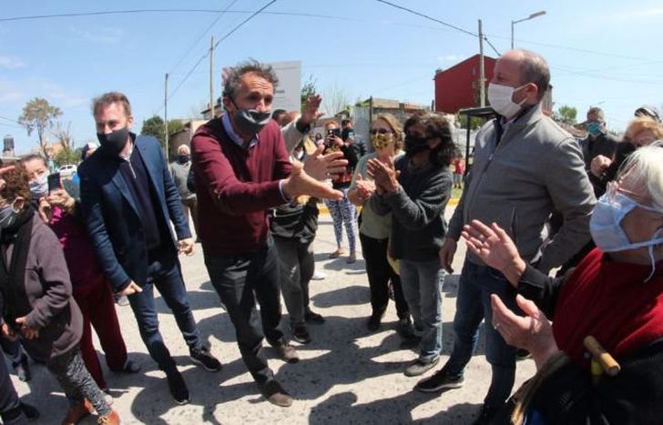 Martín y Katopodis conversaron con vecinos y vecinas.