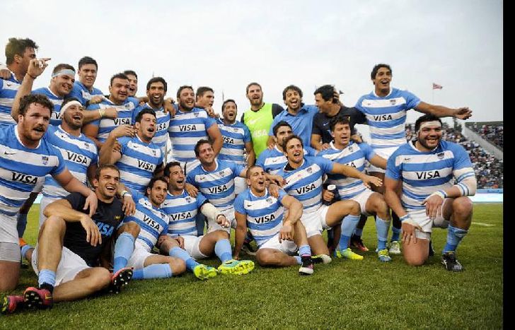 Ledesma convocó a 17 forwards y 14 tres cuartos, con la base del equipo Los Jaguares.