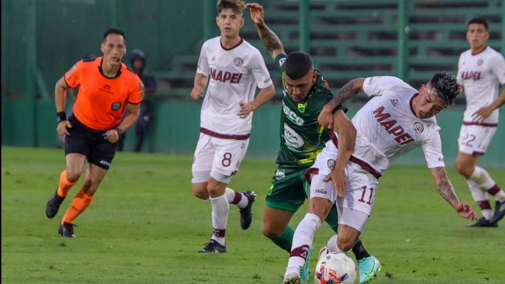 Partido trabajo en Varela.