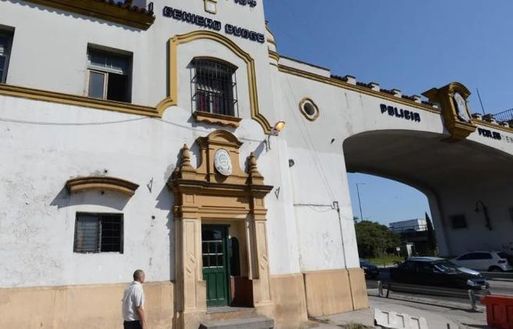 Ubicada sobre Puente La Noria.