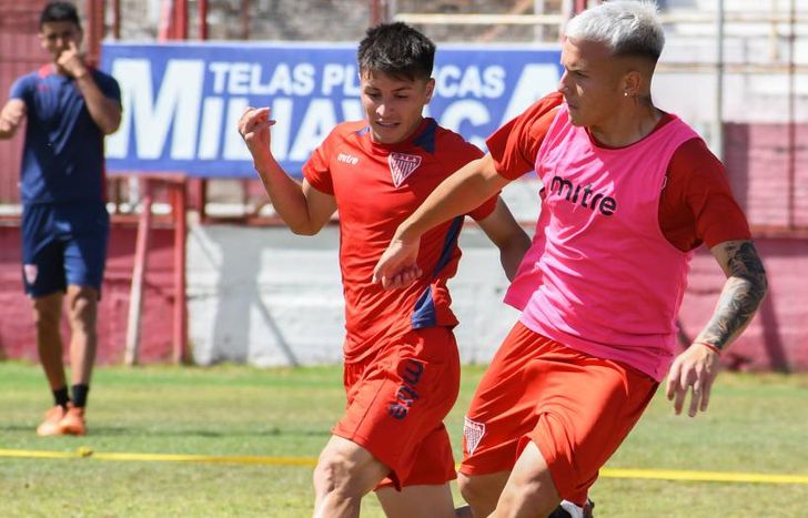 Viernes de amistoso frente al Rojo.