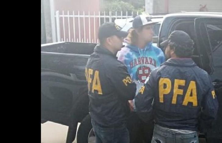 Estaba en la vivienda de sus padres en Canning.