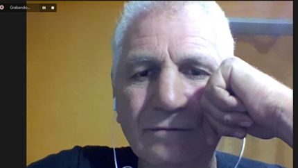 Látigo desde hace años ofrece clínicas y charlas en cárceles.