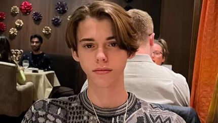 Felipe Fort optó por un cambio que lo acerca a la imagen de su papá, Ricardo Fort.