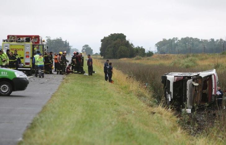 Ocurrió en la misma zona donde el viernes volcó un micro.