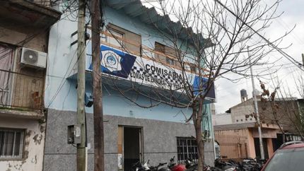 En la detención intervinieron efectivos de la Comisaría 5ª de Villa Fiorito.