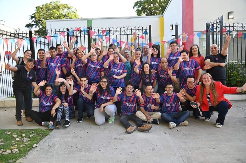 La instituci&oacute;n surge como fruto del trabajo conjunto entre vecinos de Lomas y familiares de ni&ntilde;os y adultos con diversas discapacidades.
