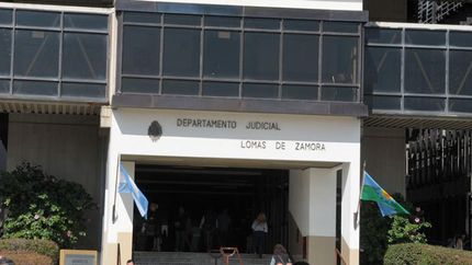 doble crimen de fiorito: esta semana, los alegatos sin publico en el recinto