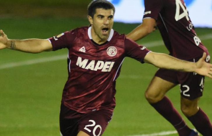 Malcorra celebra su gol frente a Godoy Cruz.