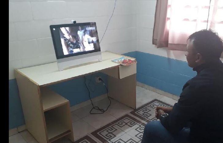 Mediante una aplicación, los familiares pudieron tener contacto con los privados de la libertad.