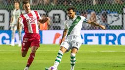 Nicolás Bertolo, otra vez afuera del Taladro.