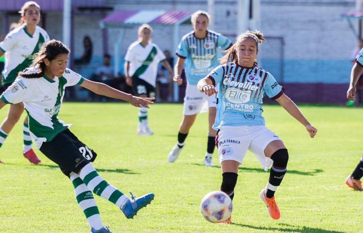 Banfield debutó con un dura derrota ante la UAI de Urquiza.