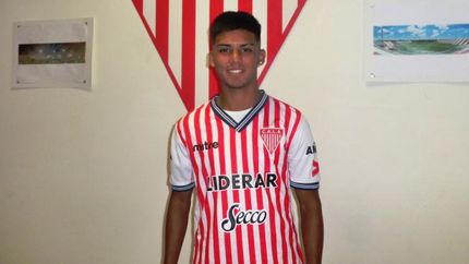 Maidana es enganche y tiene 19 años. Maidana es enganche y tiene 19 años.