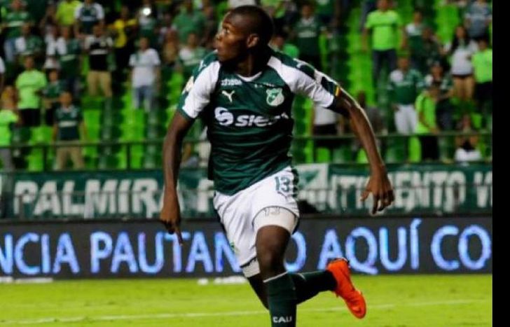El lateral colombiano Didier Delgado no cuenta con lugar para sumarse al Granate.