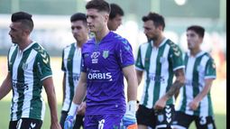 Banfield repitió problemas y despidió la Superliga con un sabor amargo