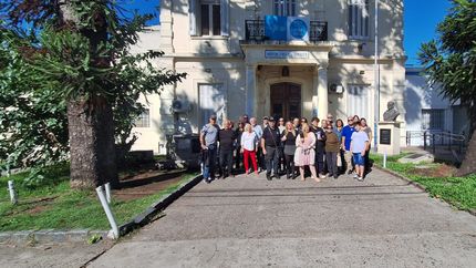 Parada en el ex Jockey Club de Lomas de Zamora, hoy Hospital Gandulfo, origen de Villa Hipódromo. Parada en el ex Jockey Club de Lomas de Zamora, hoy Hospital Gandulfo, origen de Villa Hipódromo.