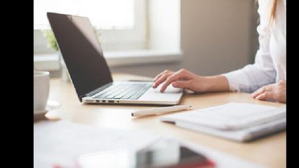 el curso es virtual y tiene una duración de tres meses.