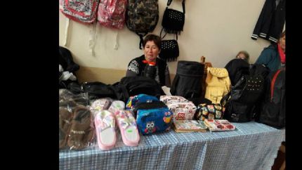 feria de emprendedores en la sociedad de fomento del barrio laprida