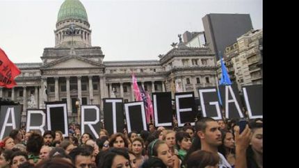 postergan el debate por el aborto