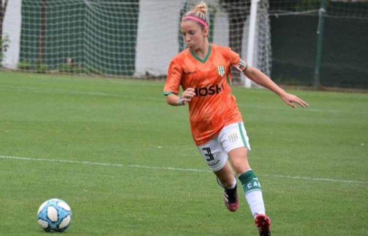 Nicole es una de las referentes del plantel de Banfield.