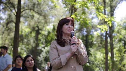 cristina a milei por el discurso en davos: terminas como un cachivache