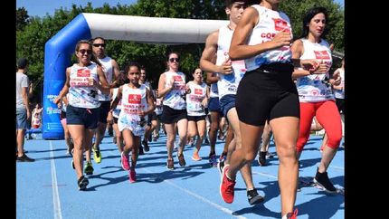 Gran convocatoria a pesar del intenso calor que se sintió desde temprano. Gran convocatoria a pesar del intenso calor que se sintió desde temprano.