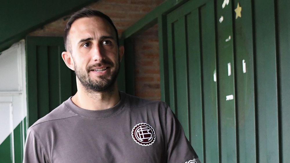 Carlos Izquierdoz, referente de Lanús.
