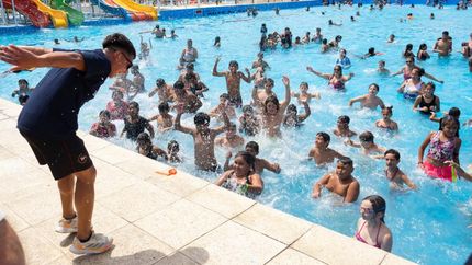 El cierre del programa fue con un día a pleno sol en las piletas de Albertina.