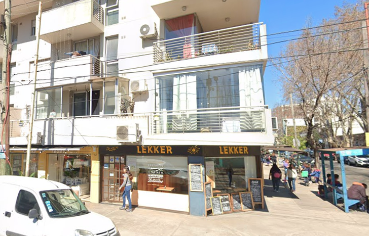 Azara y Saénz, en Lomas de Zamora.