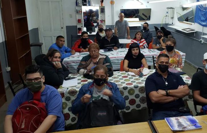 Un curso que incluye a ambos géneros.