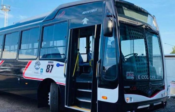 Los gremios de transporte analizan realizara un paro nacional para el 17 de octubre.