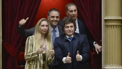 Según la encuesta se consolida la tendencia contra Javier Milei.