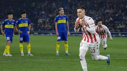 El delantero fue sancionado este torneo por festejar un gol burlando a Boca. El delantero fue sancionado este torneo por festejar un gol burlando a Boca.