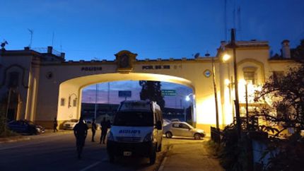 La tragedia ocurrió cuando los sospechosos cruzaron hacia Ingeniero Budge.