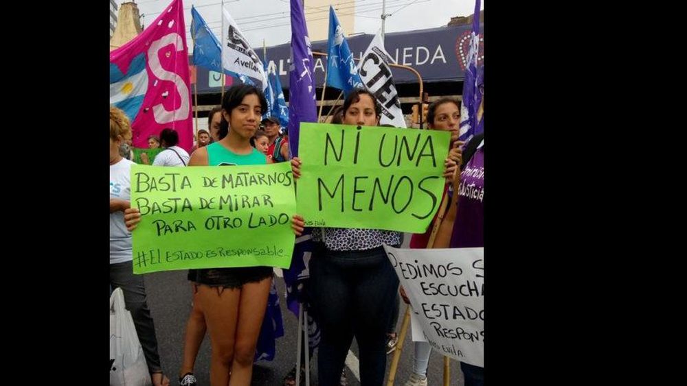 Las mujeres marcharon hasta el Polo Judicial de Avellaneda
