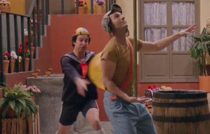 Se viene la serie sobre Chespirito.