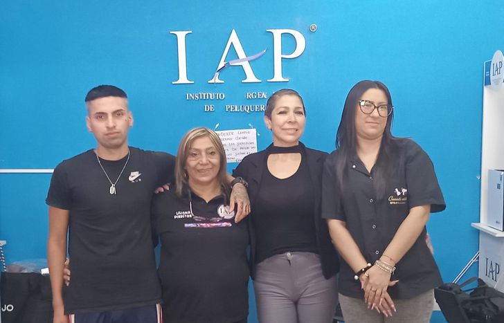 La institución de Lomas de Zamora fomenta a los vecinos a aprender un oficio para salir adelante.