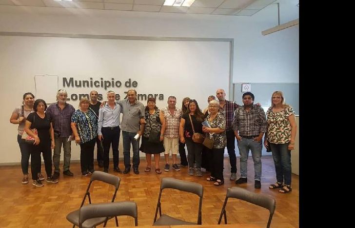 ocho emprendedores recibieron microcréditos en enero.