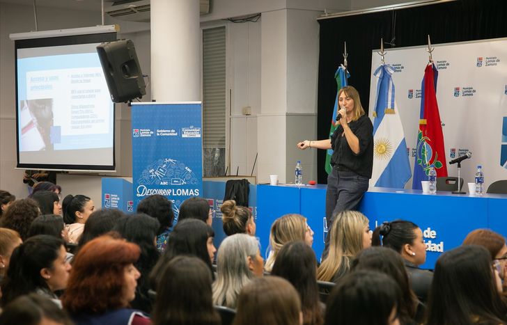 Son 3 capacitacinoes para docentes de Lomas que arrancan el 28 de mayo.