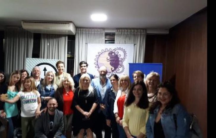 buscan visibilizar y empoderar al género femenino en la sociedad.