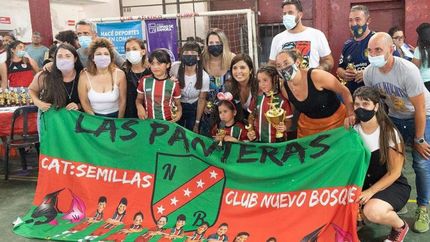 Hubo campeonas en cada categorías y en cuatro zonas.