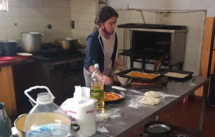 El taller de cocina necesita de los vecinos para que funcione.